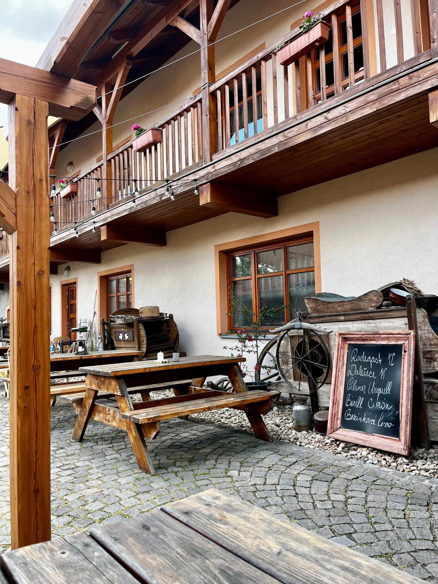 Appartamento Mohelensky Dvur Mohelno Esterno foto